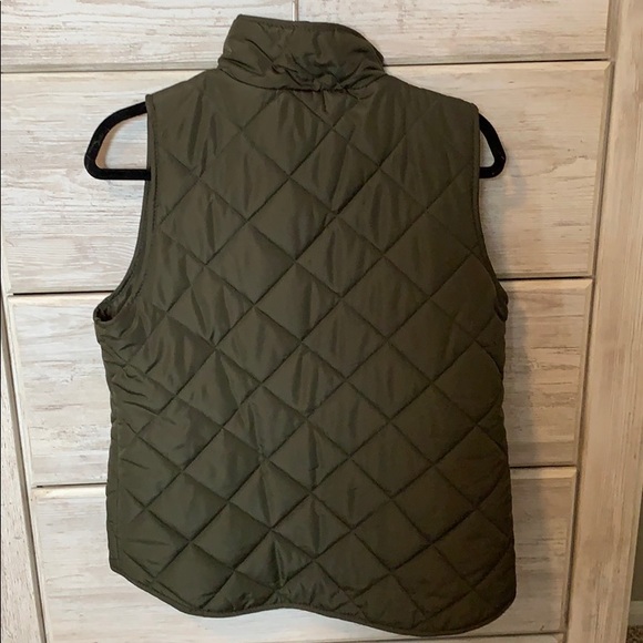 Olive Green Vest - Picture 2 of 2